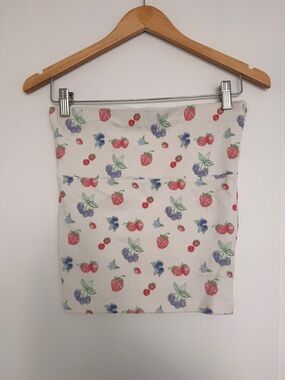 Djerf Avenue berry print tube top